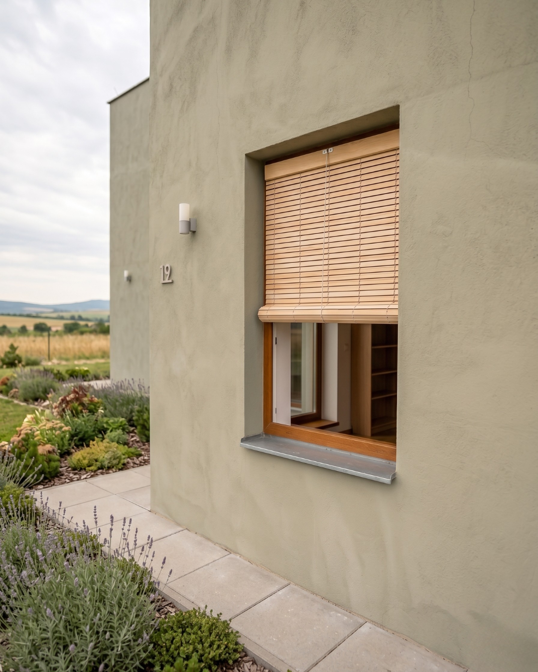Exterior Window Blind - Natural wood
